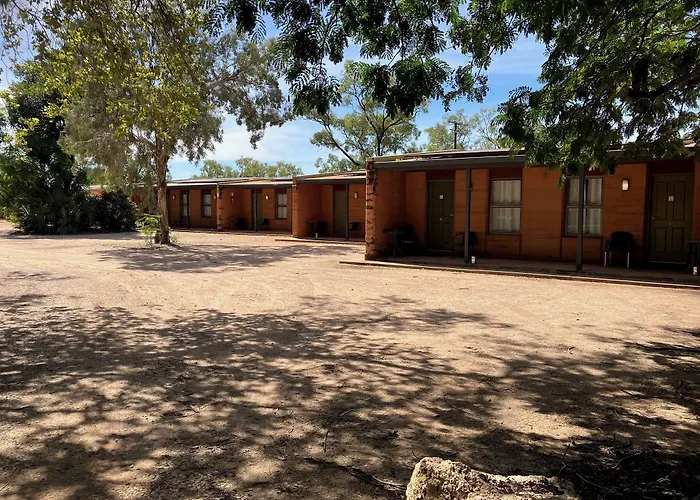 Territory Manor Motel & Caravan Park Mataranka