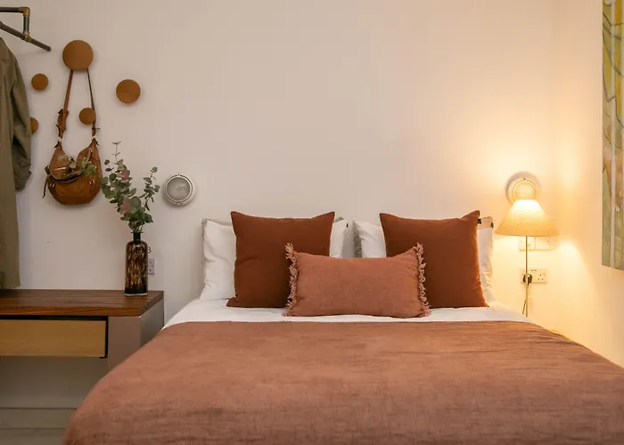 The Luxury Inn London