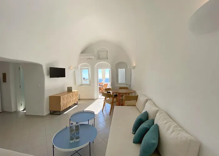 Panorama Suites Fira 