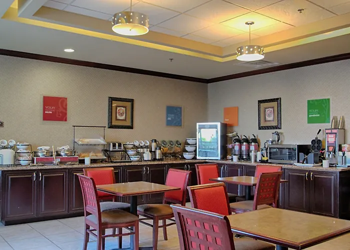 Comfort Inn & Suites Near Lake Lewisville Corinth
