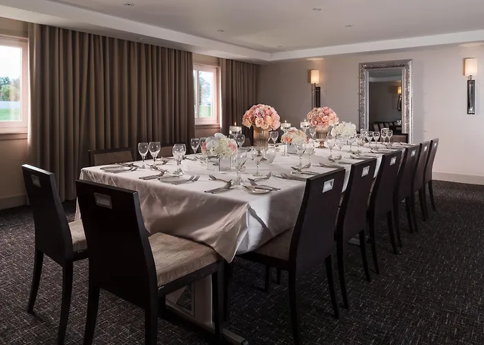 Radstone Hotel Larkhall 