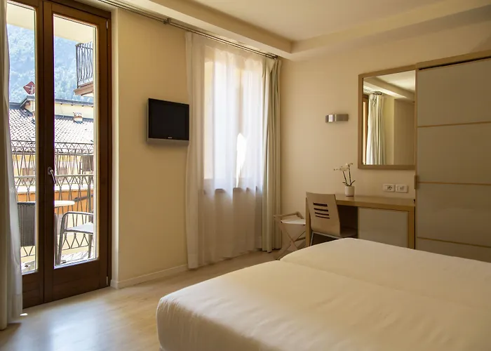 Hotel Antico Borgo Riva del Garda