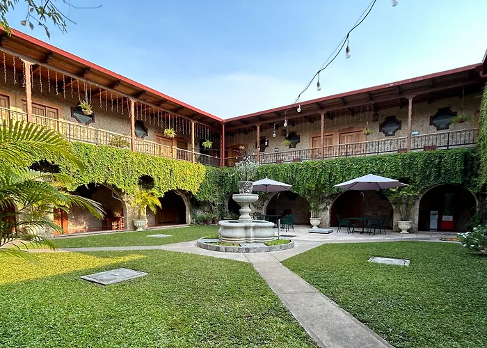 Hotel Del Patio Flores