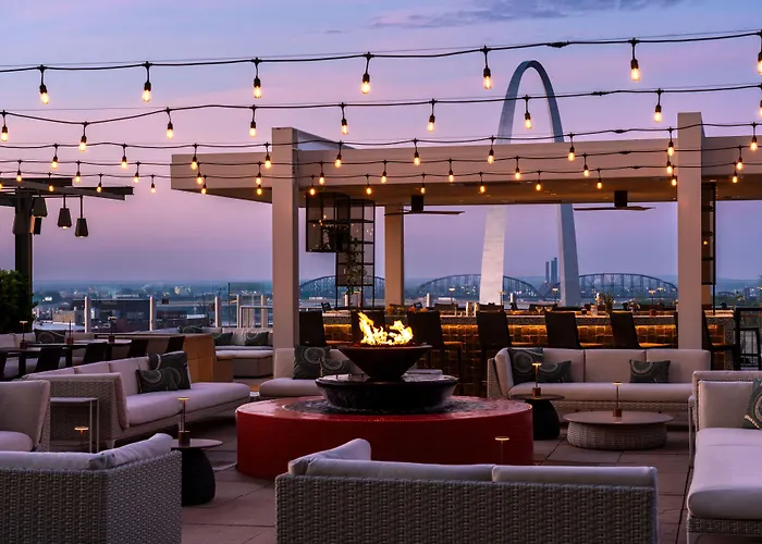 Hotelumiere At The Arch Hotel & Casino - A Caesars Rewards Destination Saint Louis
