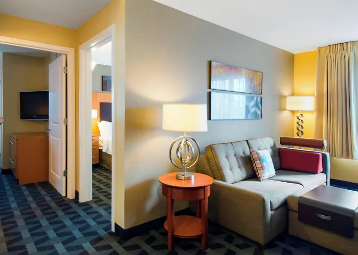 Towneplace Suites By Marriott Kansas City Overland Park