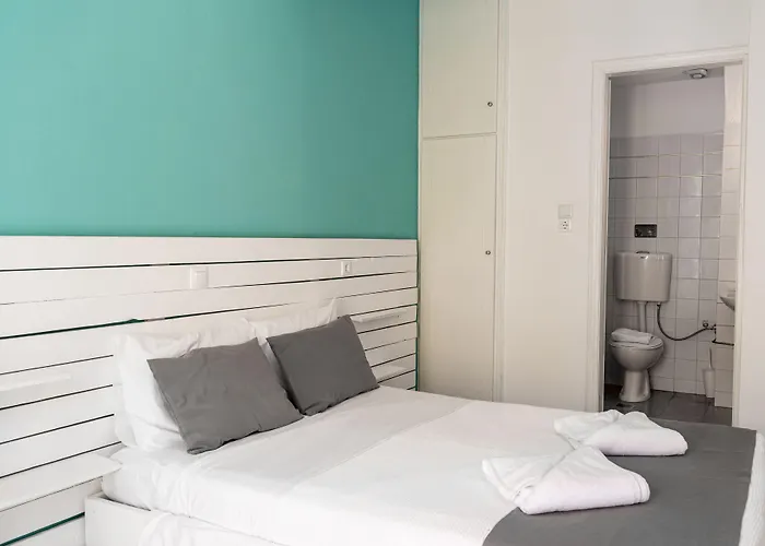 Ikaros Aparthotel Karterados 