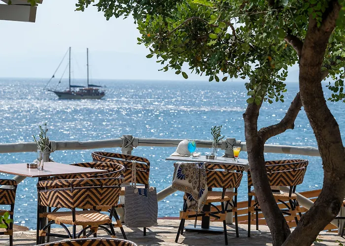 Elounda Breeze Resort