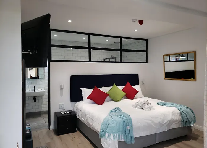 Point B Guest House -Sustainable Solar Energy Kaapstad