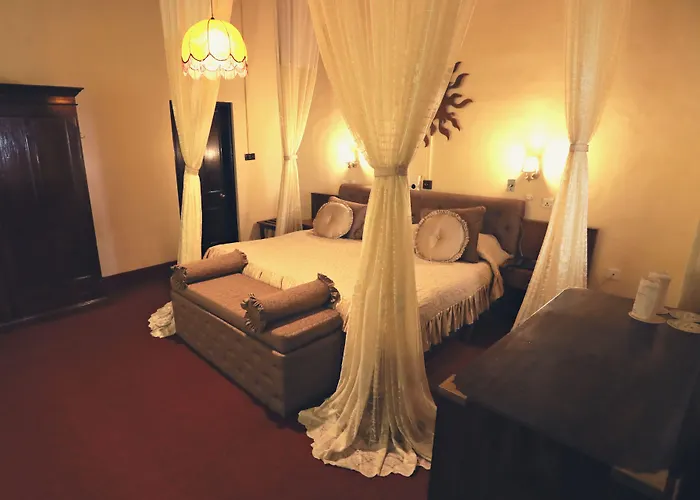 Bandarawela Hotel