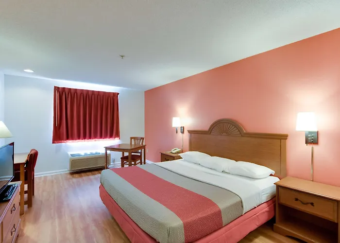 Motel 6-Hinesville, Ga