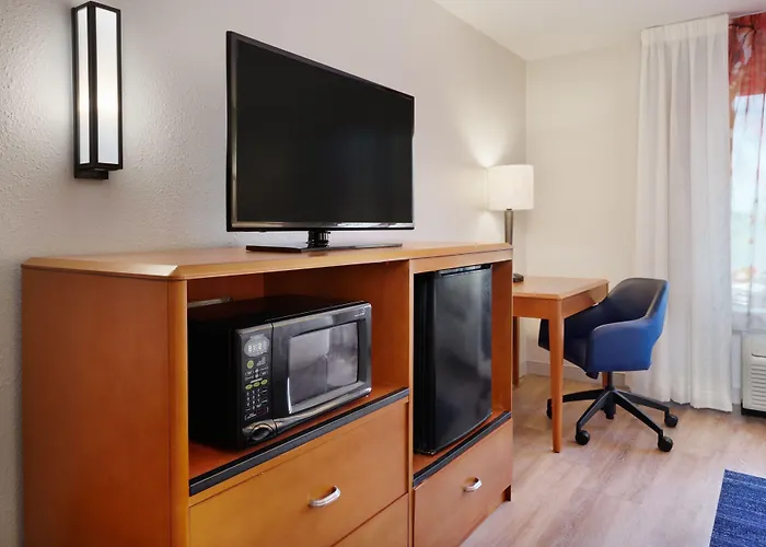 Fairfield Inn & Suites By Marriott Hinesville Fort Stewart