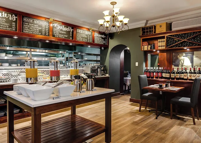Protea Hotel by Marriott Franschhoek