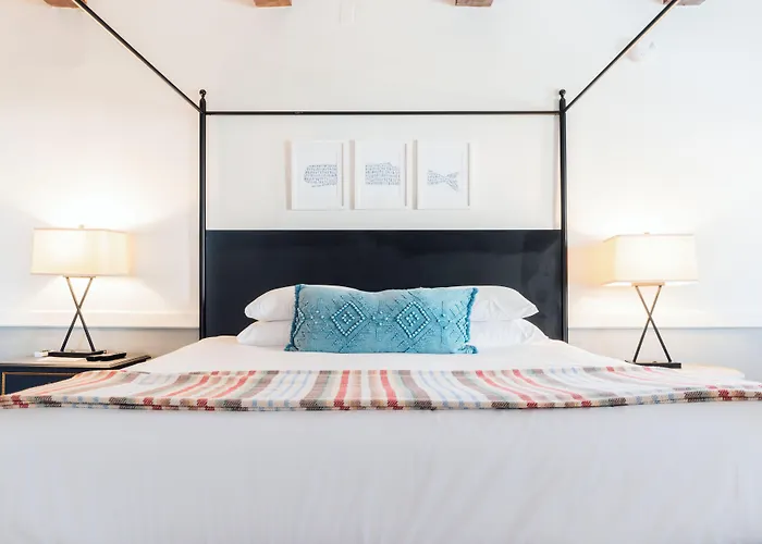 Beaconlight Guest House Provincetown