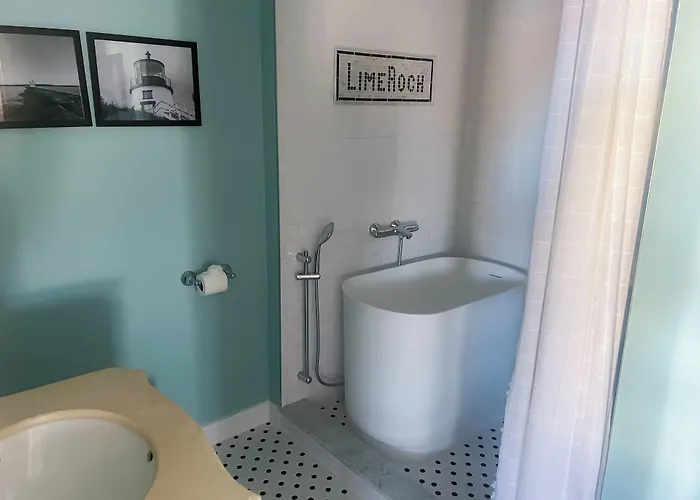 Limerock Inn Rockland
