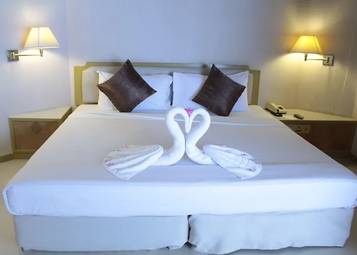 City Beach Resort Hua Hin