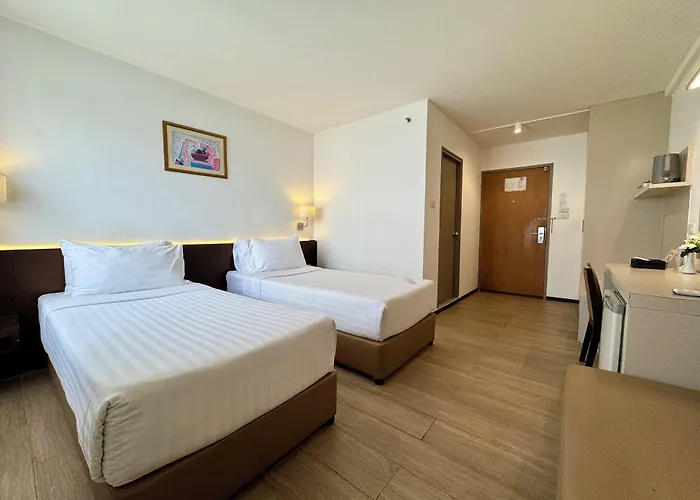 Seasons Siam Hotel Bangkok