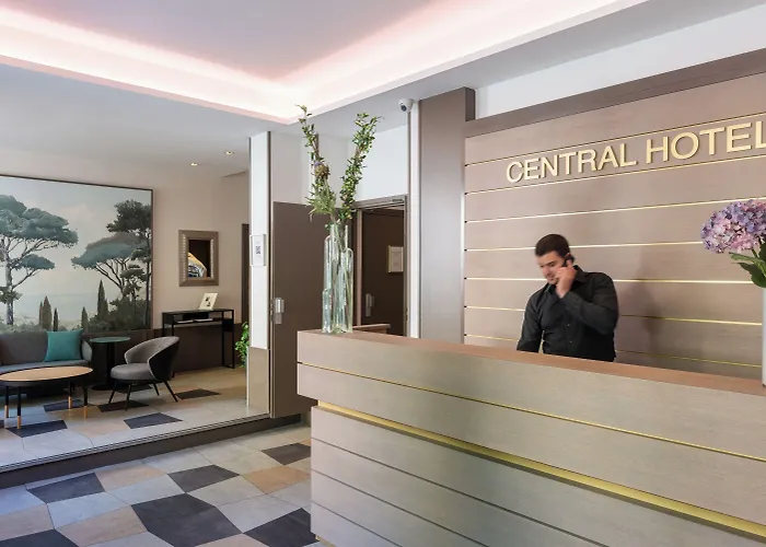 Central Hotel Paris