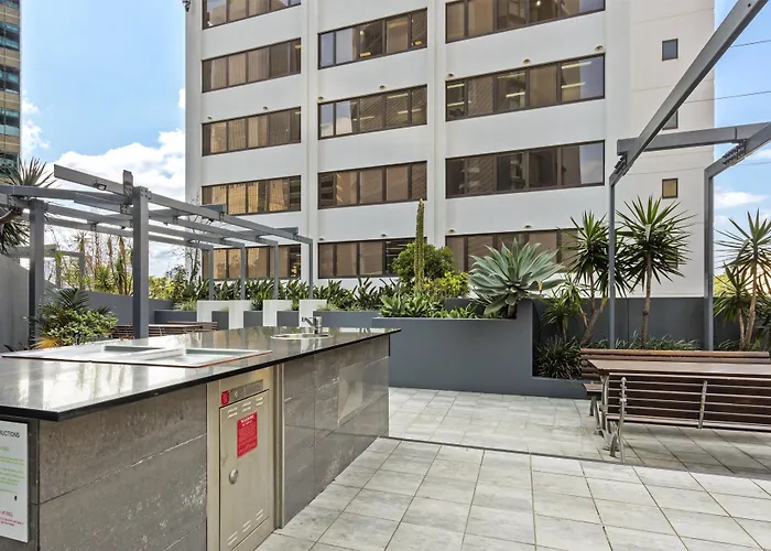 Oaks Brisbane On Felix Suites