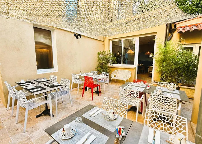 Hotel Majestic Nimes