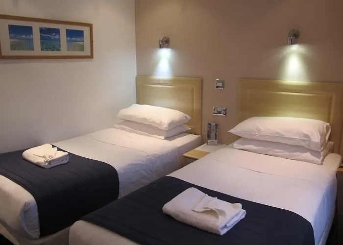 Alhambra Hotel London