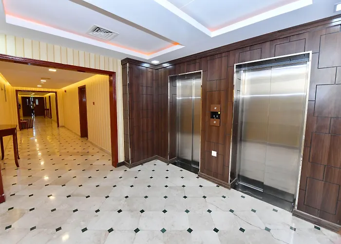 Al Bahjah Hotel Seeb