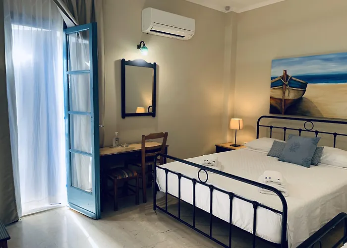 The Boathouse Hotel Kamari 