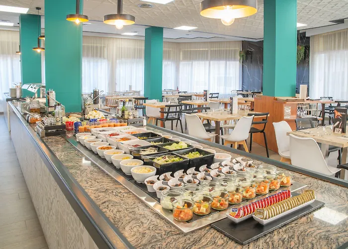 Hotel Lloret Santa Rosa By Pierre & Vacances Lloret de Mar