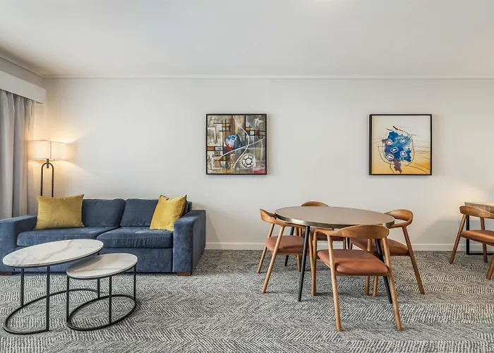 Adina Apartment Hotel Perth Barrack Plaza