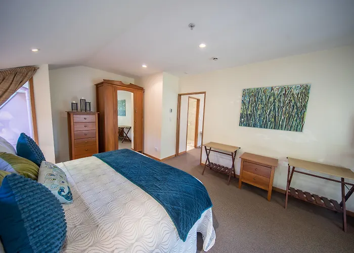The Classic Villa Christchurch
