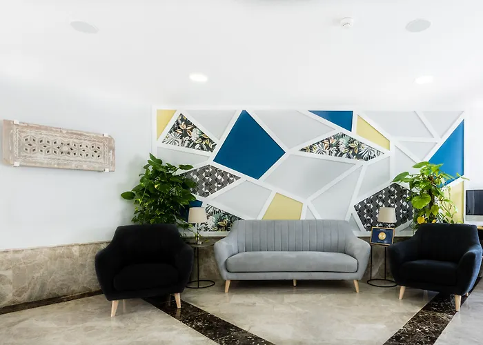 Toboso Apar - Turis Hotel Nerja