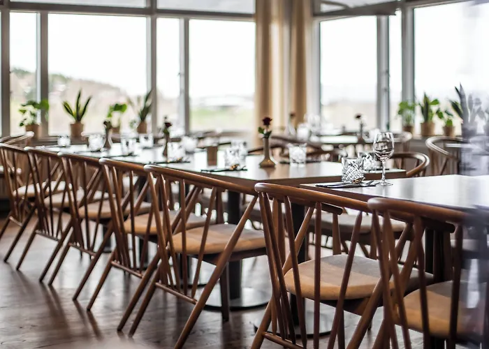 The Hill Hotel At Fluthir
