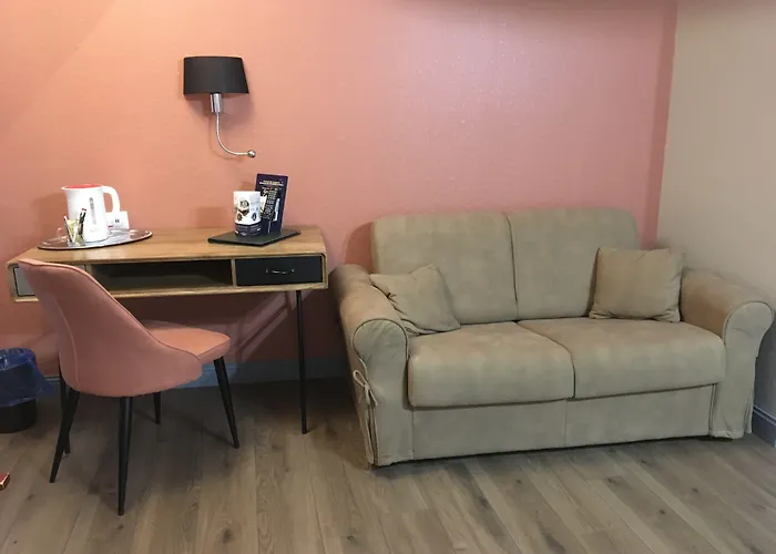 Logis Hotel & Appartements Le Florence Saint-Quentin 