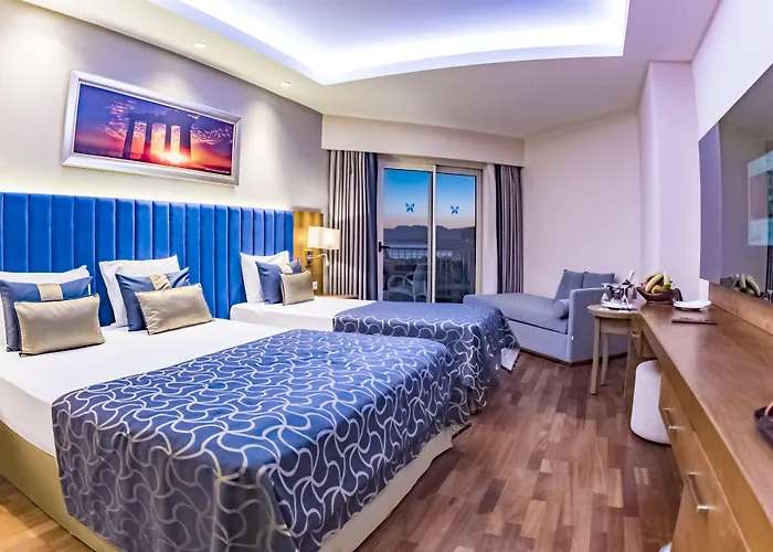 Liberty Hotels Lara Анталія