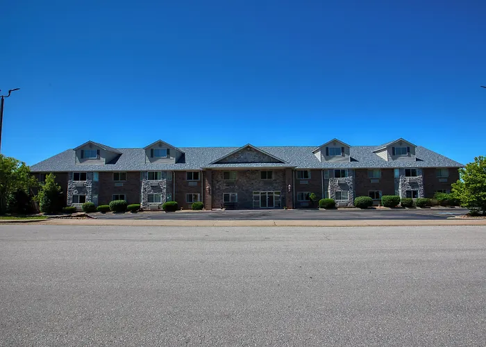 All Towne Suites Saint Robert