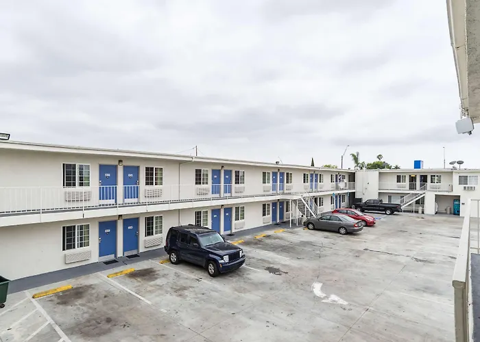 Motel 6-Long Beach, Ca - International City
