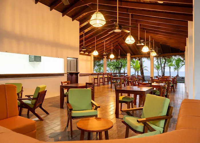 Fuego del Sol Beachfront Hotel Jacó
