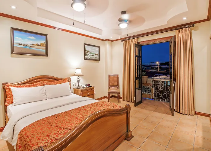 Hotel Casa Roland San Jose