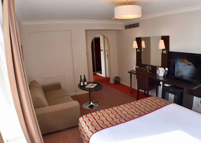 The Dragon Hotel Swansea