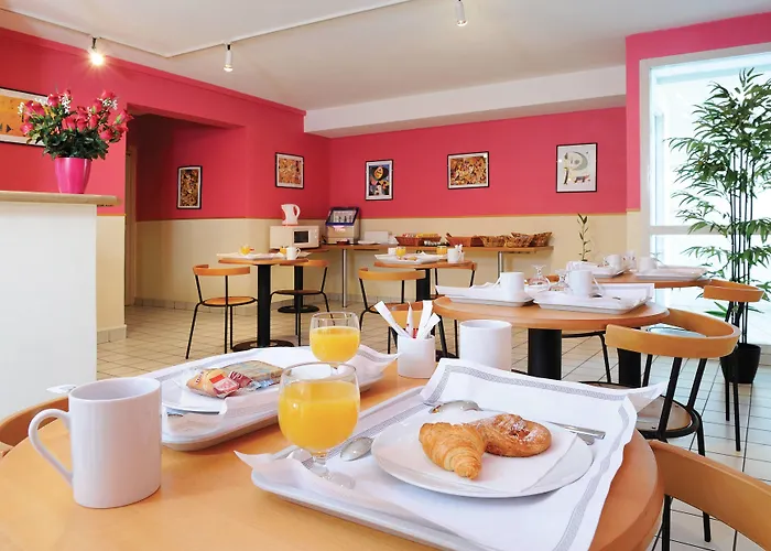 Sejours & Affaires Orleans Jeanne D'Arc Aparthotel