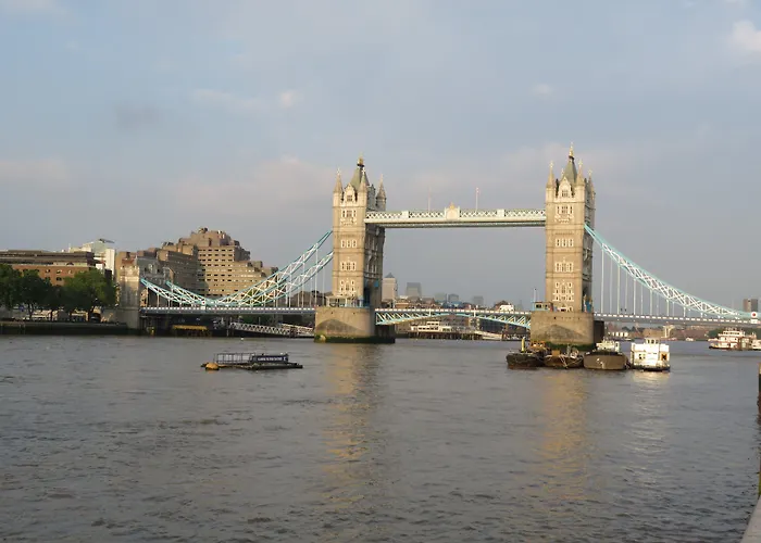 Holiday Inn Express Park Royal By Ihg Londres