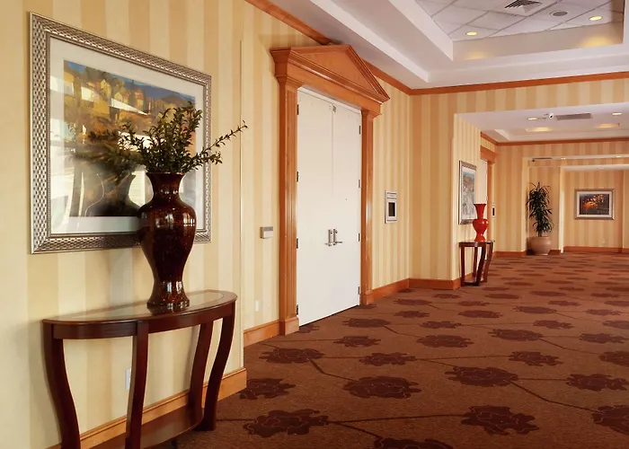 Hilton Garden Inn Atlanta Airport/Millenium Center College Park