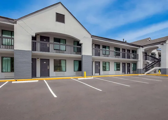 Econo Lodge Mobile Airport Blvd.