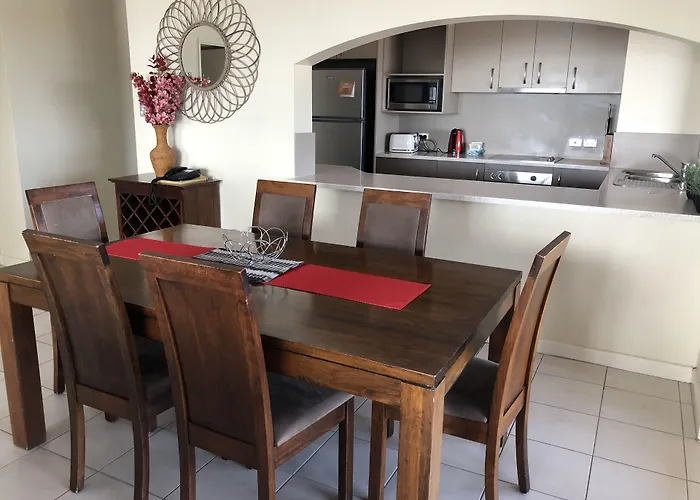 Coral Towers Holiday Suites Cairns