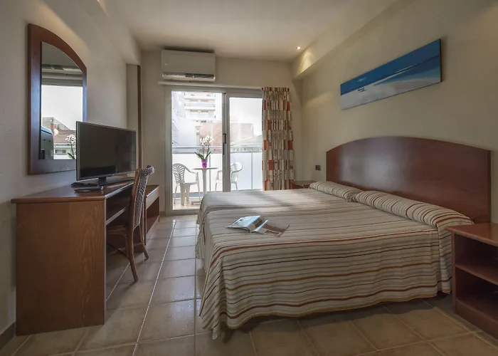 Hotel 4R Miramar Calafell