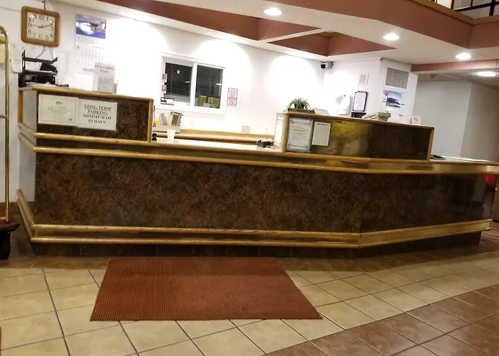 Seatac Crest Inn