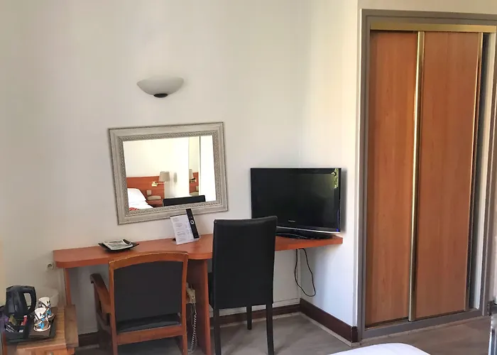 Hotel Colbert San Juan de Luz