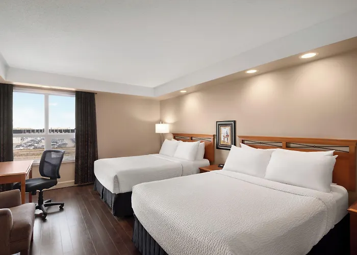Royal Hotel Edmonton Airport Trademark Collection By Wyndham Leduc