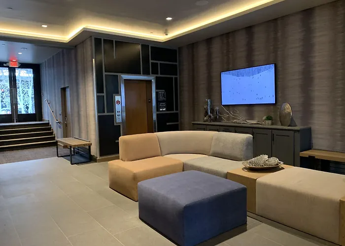 Aspen Square Condominium Hotel