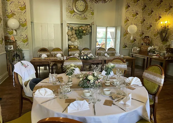 The Riverside House Hotel Mildenhall