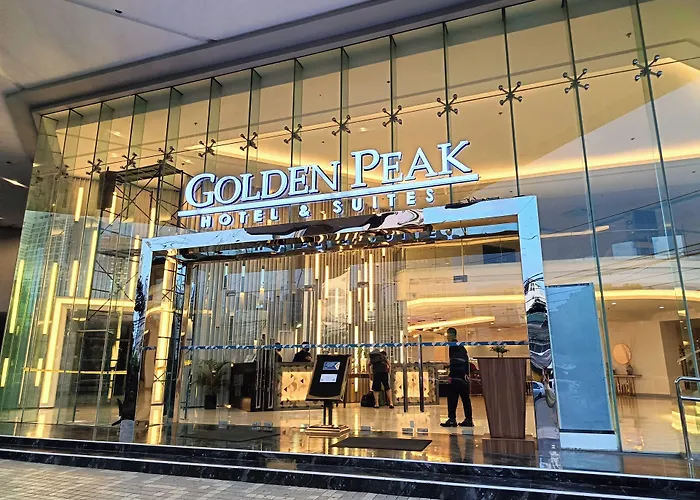 Golden Peak Hotel & Suites Powered By Cocotel Cebu